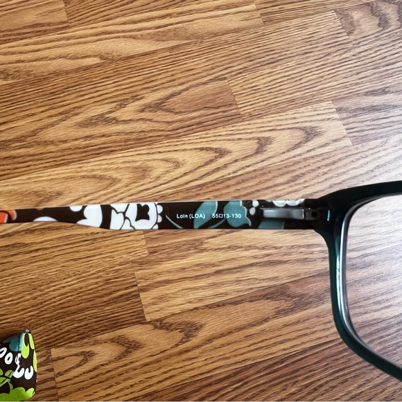 Vera Bradley Mariah Loa Glasses with Case 55-15-130 - Picture 5 of 10